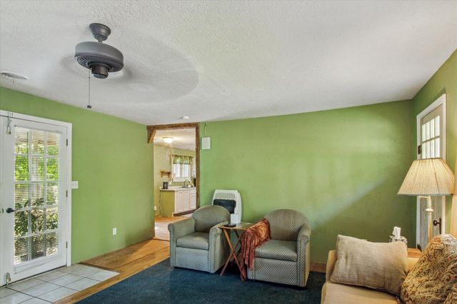 4336 E Farm Road 136, Springfield, MO 65809