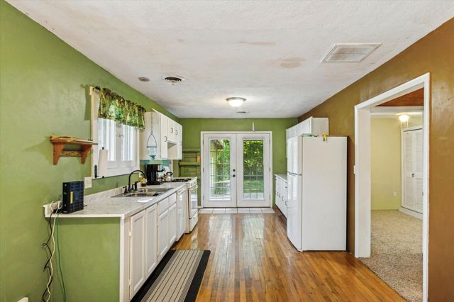 4336 E Farm Road 136, Springfield, MO 65809