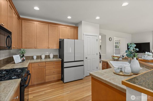 12026 Concord Way, Mukilteo, WA 98275