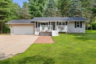 9570 202nd Street N, Forest Lake, MN 55025