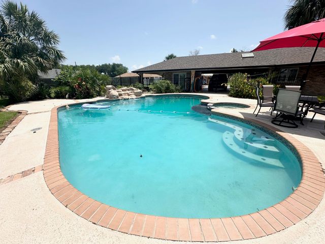 4011 Kerr Drive, Bourg, LA 70343