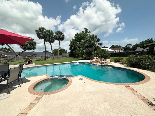 4011 Kerr Drive, Bourg, LA 70343