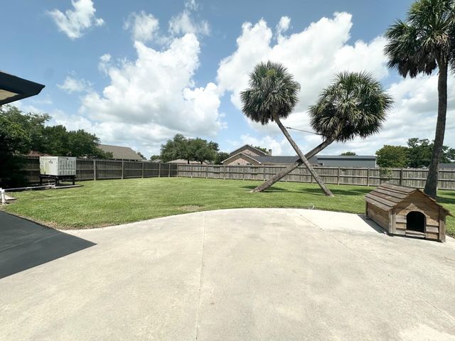 4011 Kerr Drive, Bourg, LA 70343