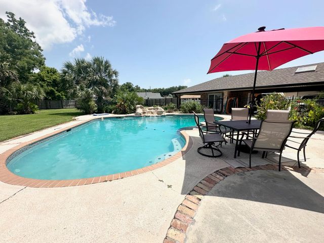 4011 Kerr Drive, Bourg, LA 70343