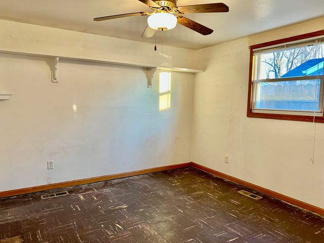 719 N Indiana Street, Griffith, IN 46319