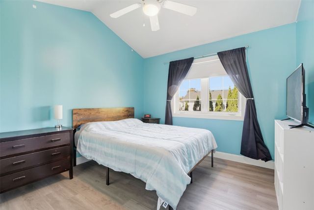 420 Woodbine Drive, Marion, IA 52302