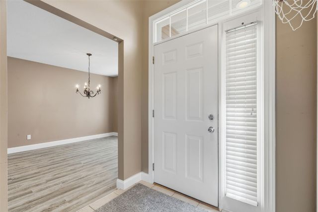 420 Woodbine Drive, Marion, IA 52302