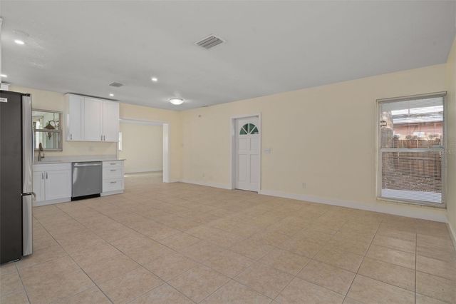 4808 W EUCLID AVENUE, Tampa, FL 33629