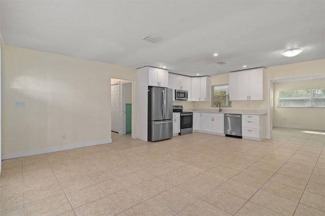 4808 W EUCLID AVENUE, Tampa, FL 33629