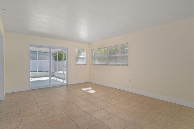 4808 W EUCLID AVENUE, Tampa, FL 33629