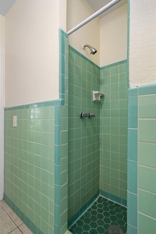 4808 W EUCLID AVENUE, Tampa, FL 33629