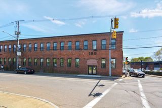 155 Crescent St 8, Brockton, MA 02302