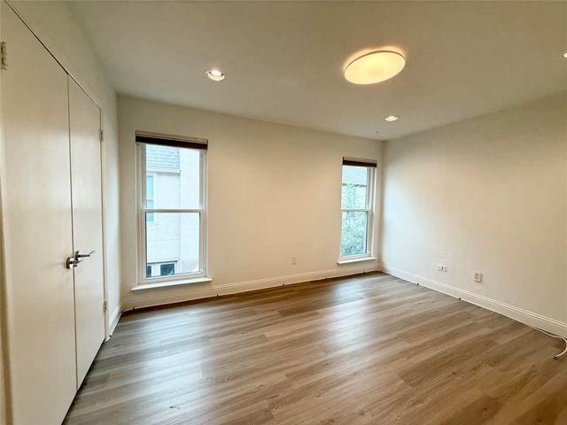 2727 Shelby Avenue H, Dallas, TX 75219