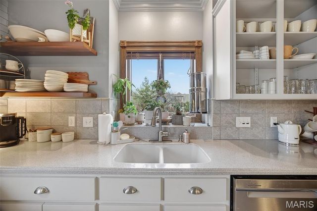 1550 Cedar Lawn Drive, Lebanon, MO 65536