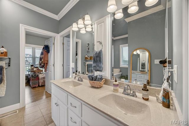 1550 Cedar Lawn Drive, Lebanon, MO 65536