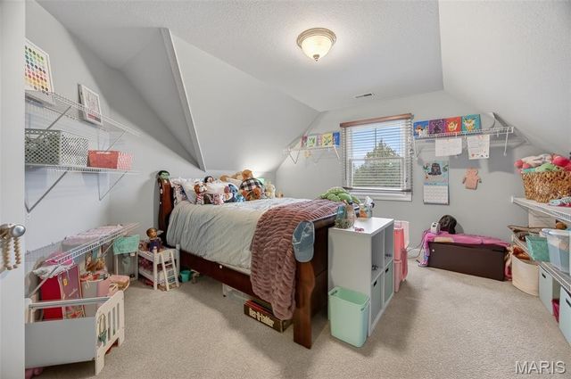 1550 Cedar Lawn Drive, Lebanon, MO 65536