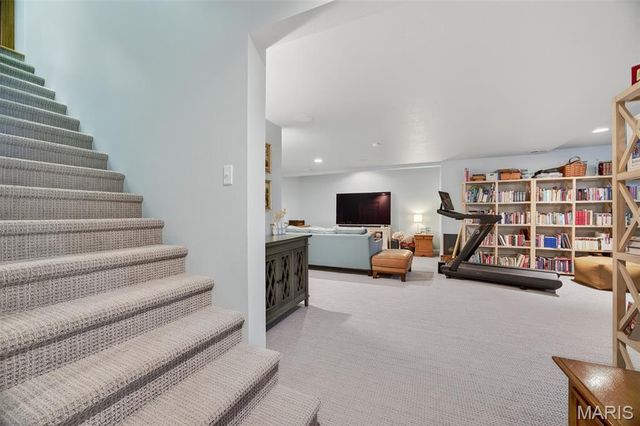 1550 Cedar Lawn Drive, Lebanon, MO 65536