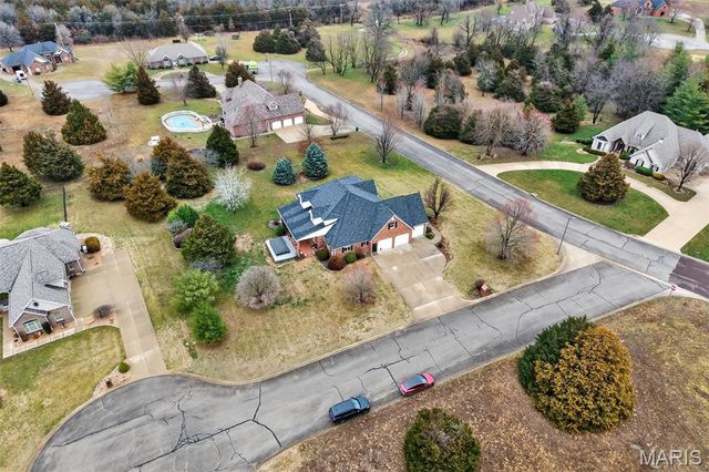 1550 Cedar Lawn Drive, Lebanon, MO 65536