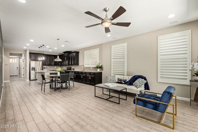 4229 E MESQUITE Street, Gilbert, AZ 85296