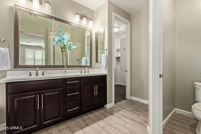 4229 E MESQUITE Street, Gilbert, AZ 85296