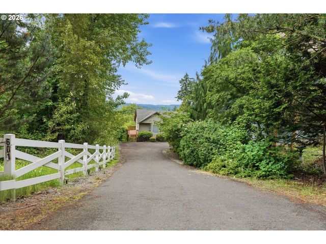 601 N 5TH St, Kalama, WA 98625