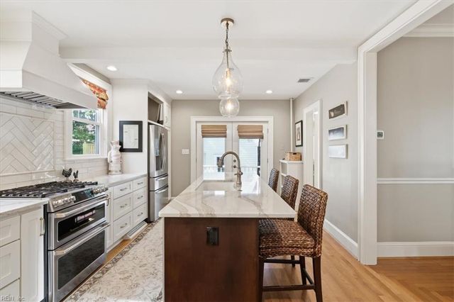 1027 Cambridge CRES, Norfolk, VA 23508