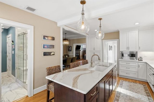 1027 Cambridge CRES, Norfolk, VA 23508