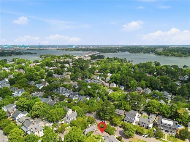 1027 Cambridge CRES, Norfolk, VA 23508