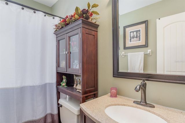 150 EDGEWATER CIRCLE, Sanford, FL 32773