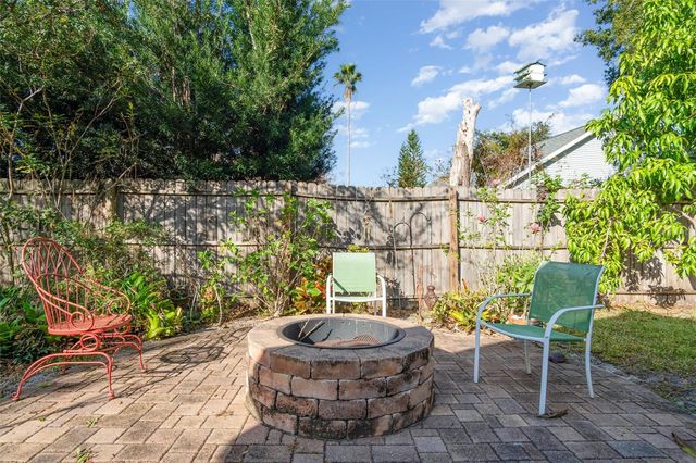 150 EDGEWATER CIRCLE, Sanford, FL 32773