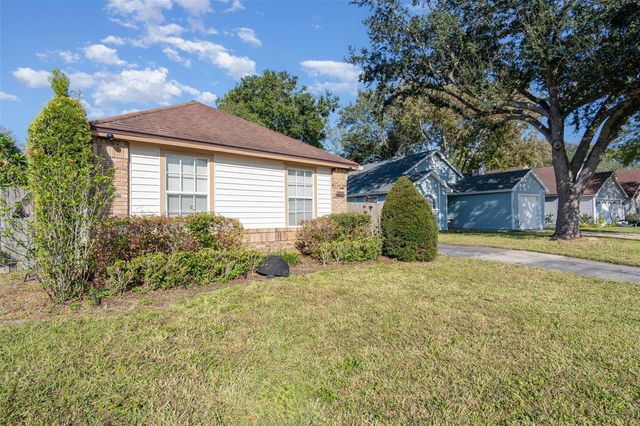 150 EDGEWATER CIRCLE, Sanford, FL 32773