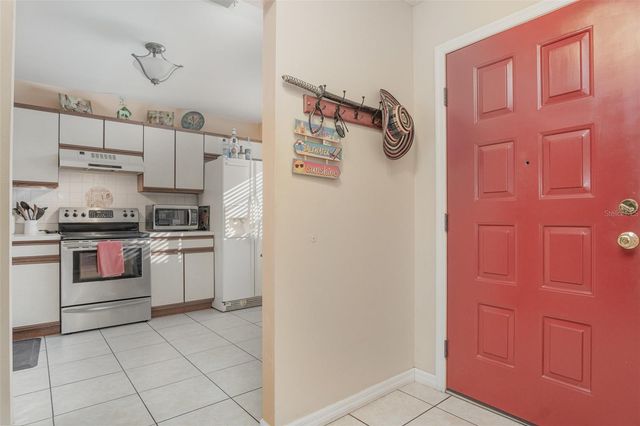 150 EDGEWATER CIRCLE, Sanford, FL 32773