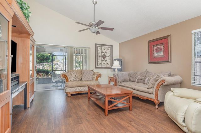 150 EDGEWATER CIRCLE, Sanford, FL 32773