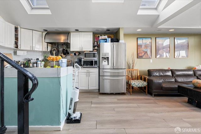 130 Ripley Street, San Francisco, CA 94110