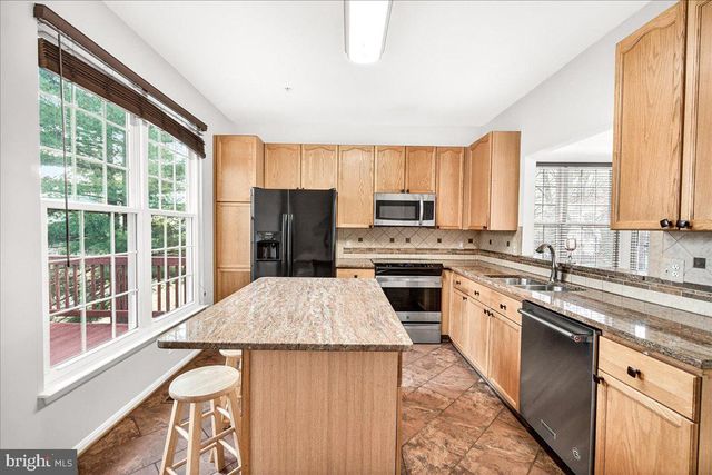 1944 CROSSING STONE CT, Frederick, MD 21702