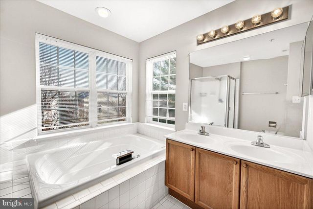 1944 CROSSING STONE CT, Frederick, MD 21702