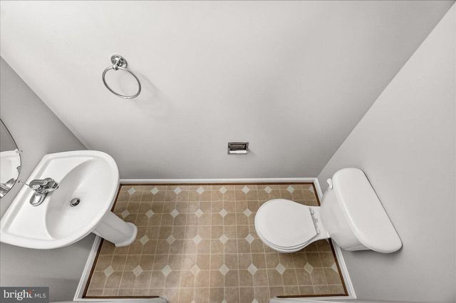 1944 CROSSING STONE CT, Frederick, MD 21702