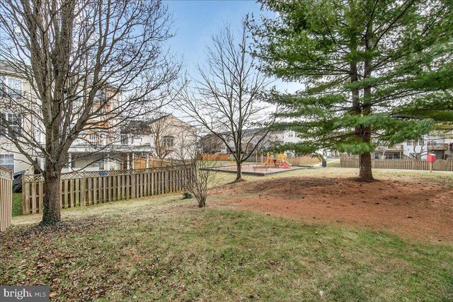 1944 CROSSING STONE CT, Frederick, MD 21702