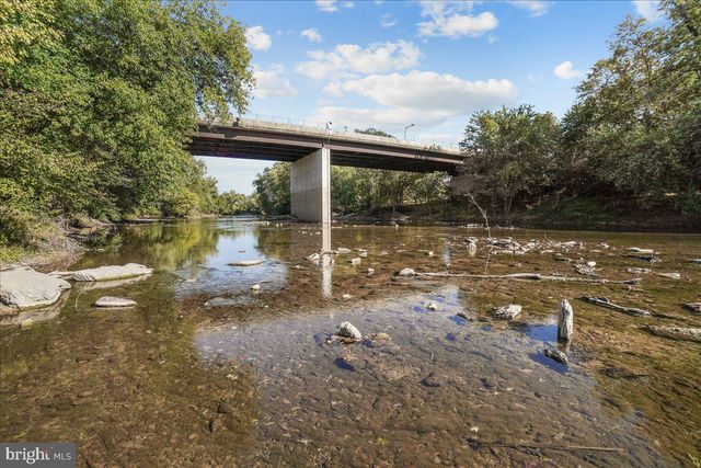 1944 CROSSING STONE CT, Frederick, MD 21702