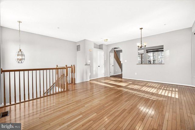 1944 CROSSING STONE CT, Frederick, MD 21702