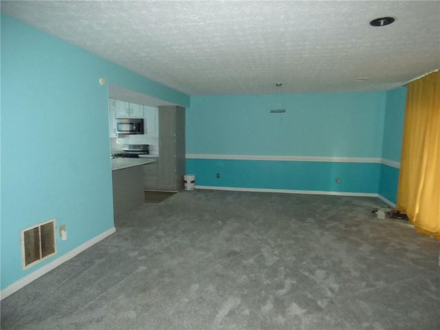1572 Circlestone Drive, Stone Mountain, GA 30088