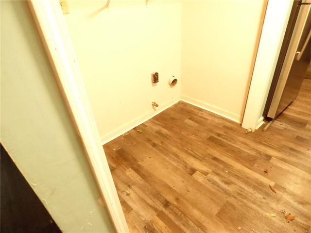 1572 Circlestone Drive, Stone Mountain, GA 30088
