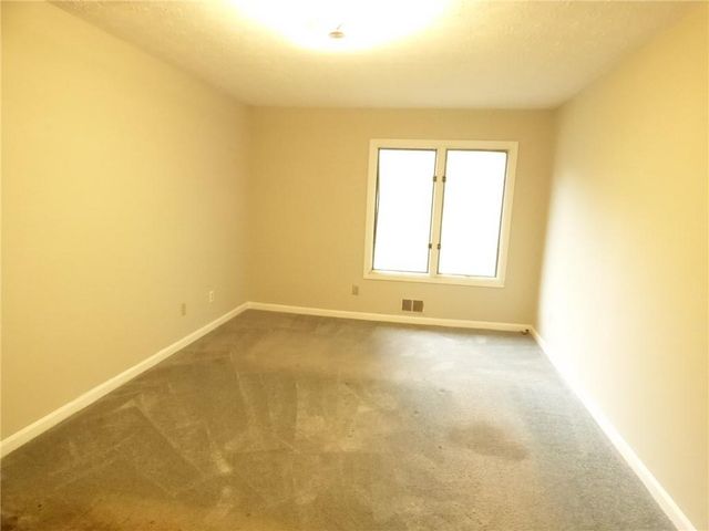 1572 Circlestone Drive, Stone Mountain, GA 30088