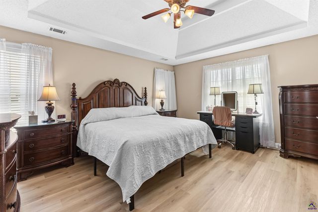 309 Audrey Way, Kathleen, GA 31047