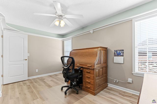 309 Audrey Way, Kathleen, GA 31047