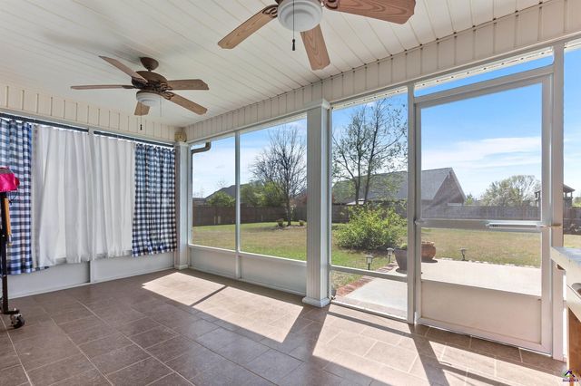 309 Audrey Way, Kathleen, GA 31047