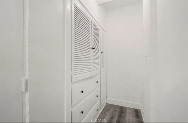 2121 James M Wood Boulevard 221, Los Angeles, CA 90006