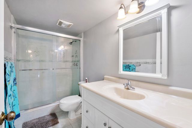 4148 NW 90th Avenue 201, Coral Springs, FL 33065