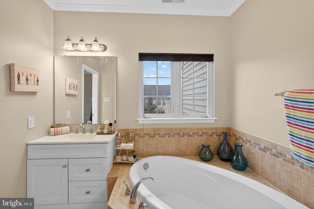 2121 CONGRESBURY PL, Upper Marlboro, MD 20774