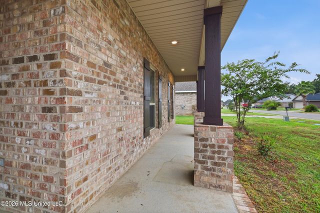 116 Oyster Catcher Cove, Ocean Springs, MS 39564